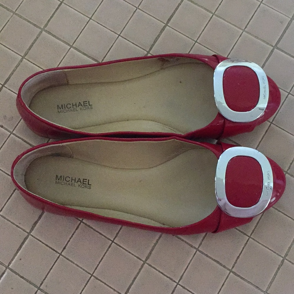 Shoes - Picture 2 of 2
